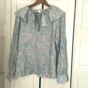 H&M long sleeve flowered top made of sustainable material, W, L
